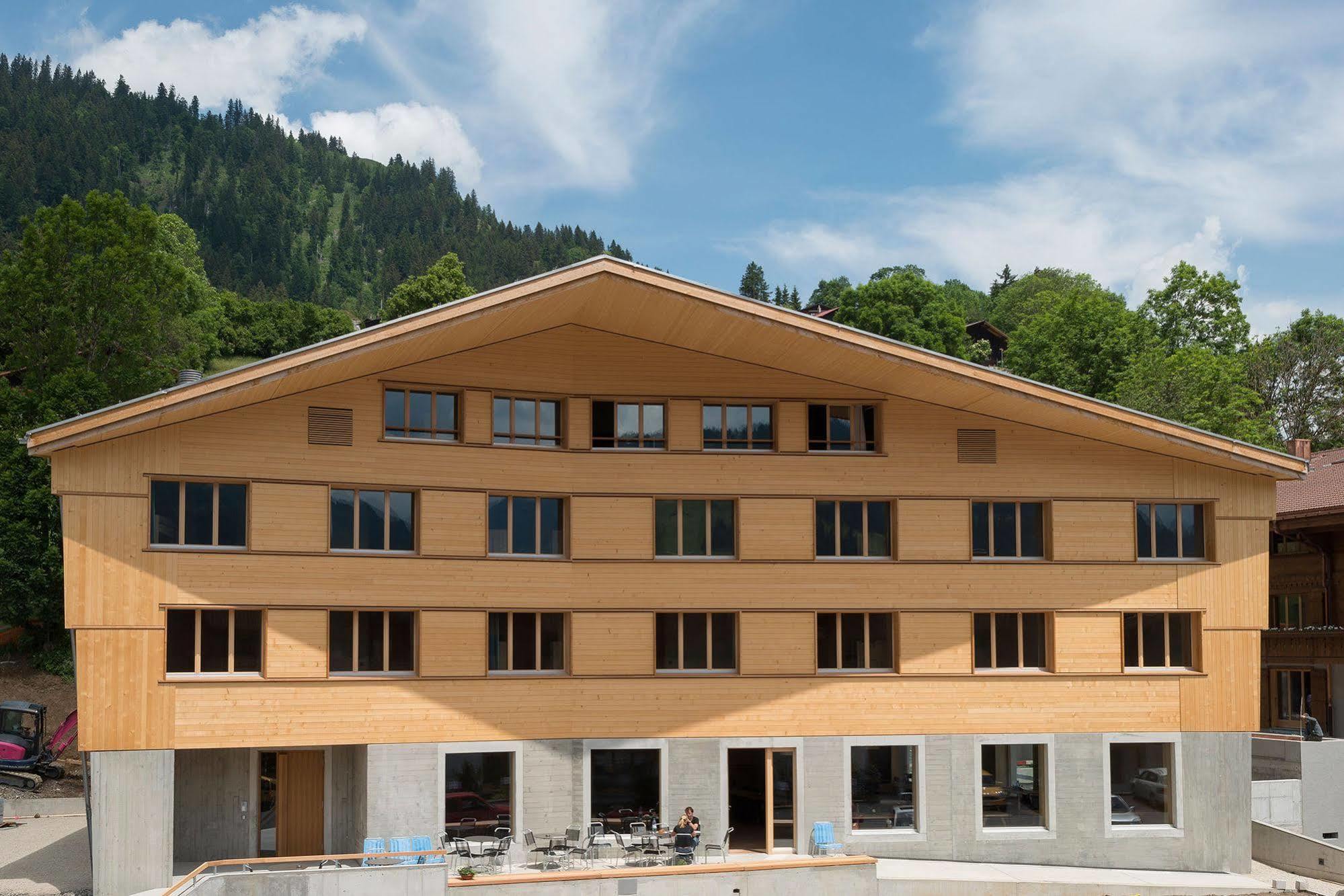 Saanen Gstaad Youth Hostel Dış mekan fotoğraf
