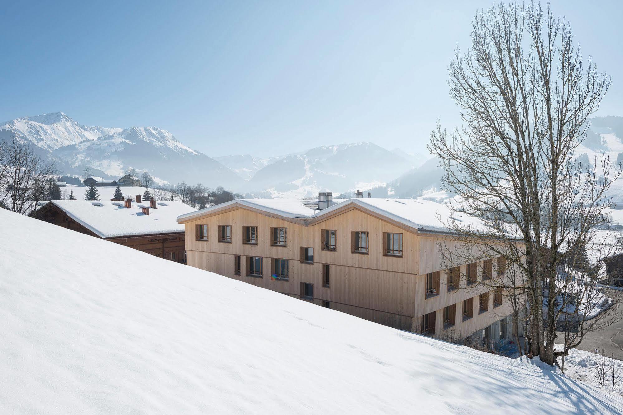 Saanen Gstaad Youth Hostel Dış mekan fotoğraf