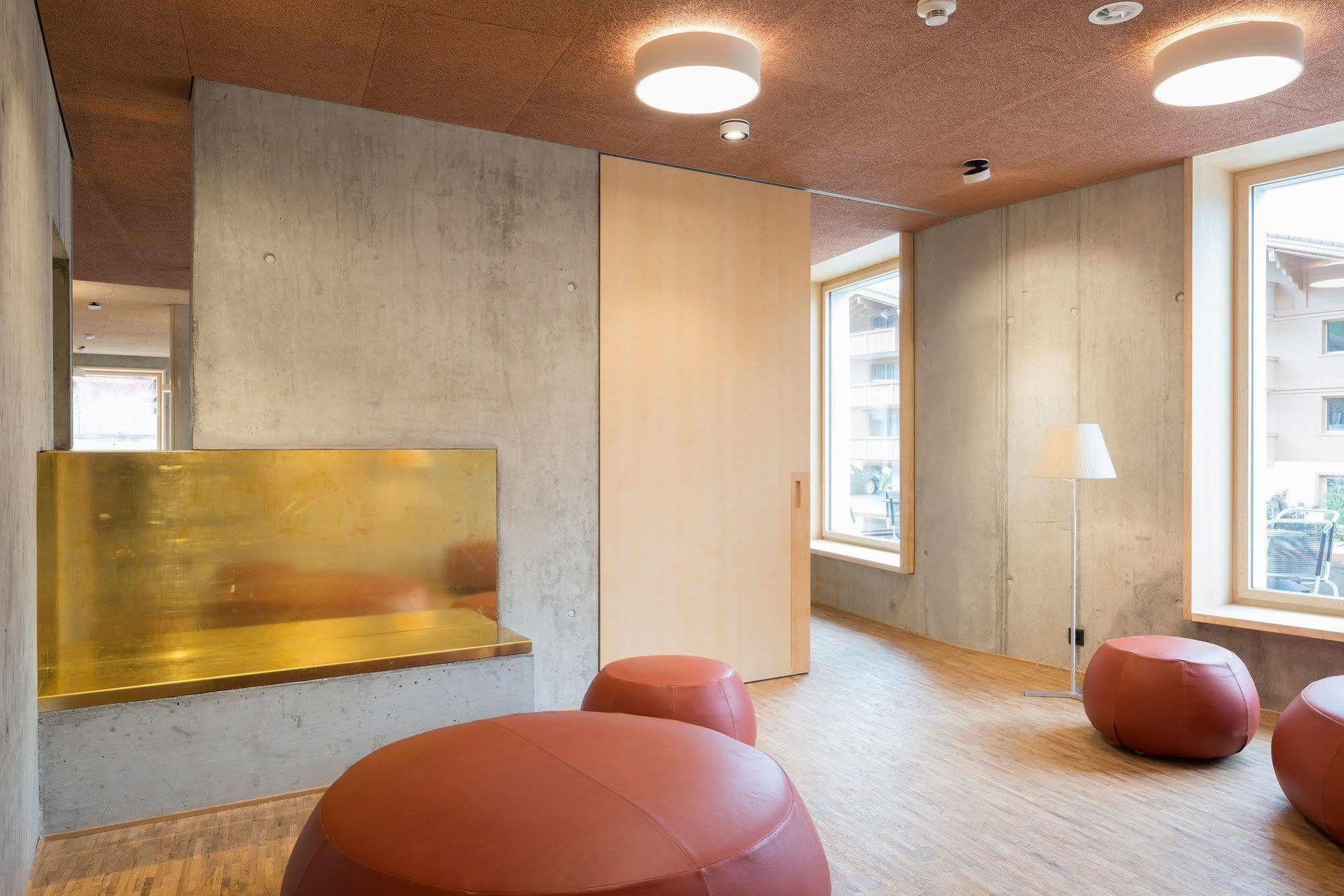Saanen Gstaad Youth Hostel Dış mekan fotoğraf