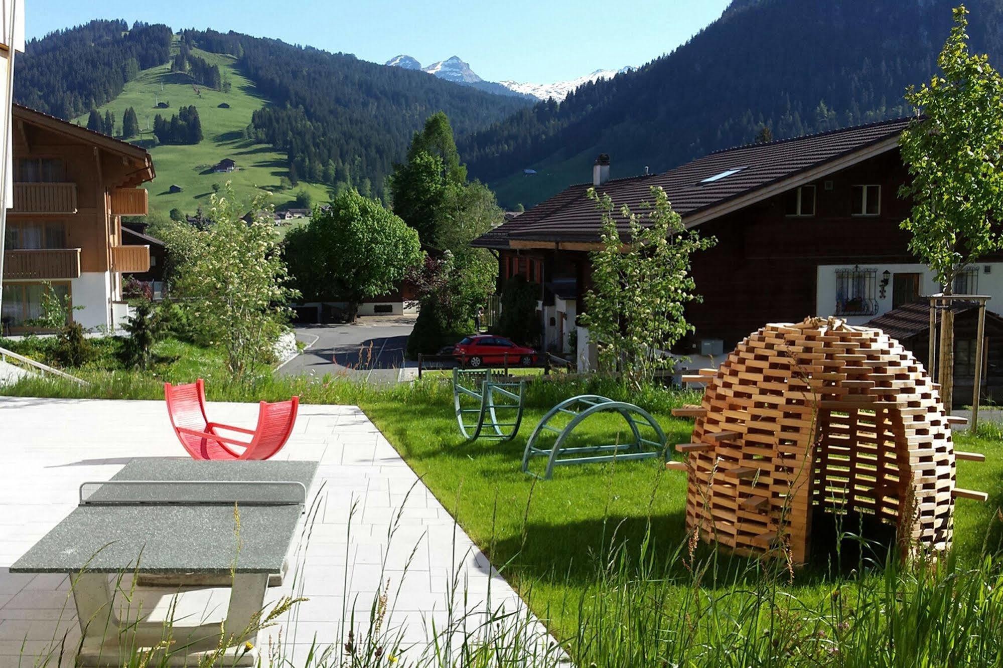 Saanen Gstaad Youth Hostel Dış mekan fotoğraf